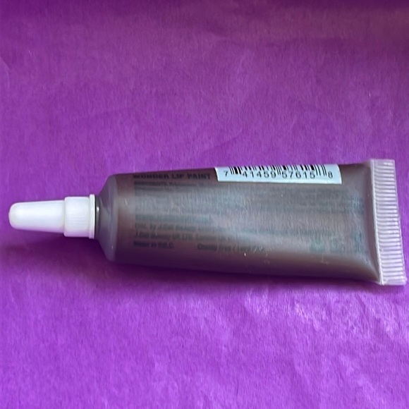 🌈Bundle Sale-Add 4 items for $5 each!🌟 Wonder Lip Paint - Picture 4 of 4